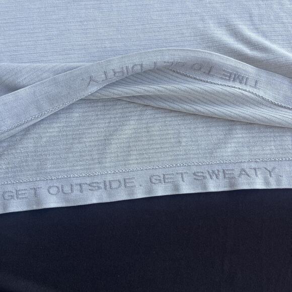 Lululemon Shirt Mens 2XL Gray Athletic Vent Tech Short Sleeve Perforated Tee - Picture 6 of 10